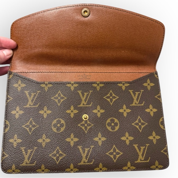 LOUIS VUITTON Rare Pre-1980s Monogram Double Rabat Pochette, Vintage - Picture 5 of 15